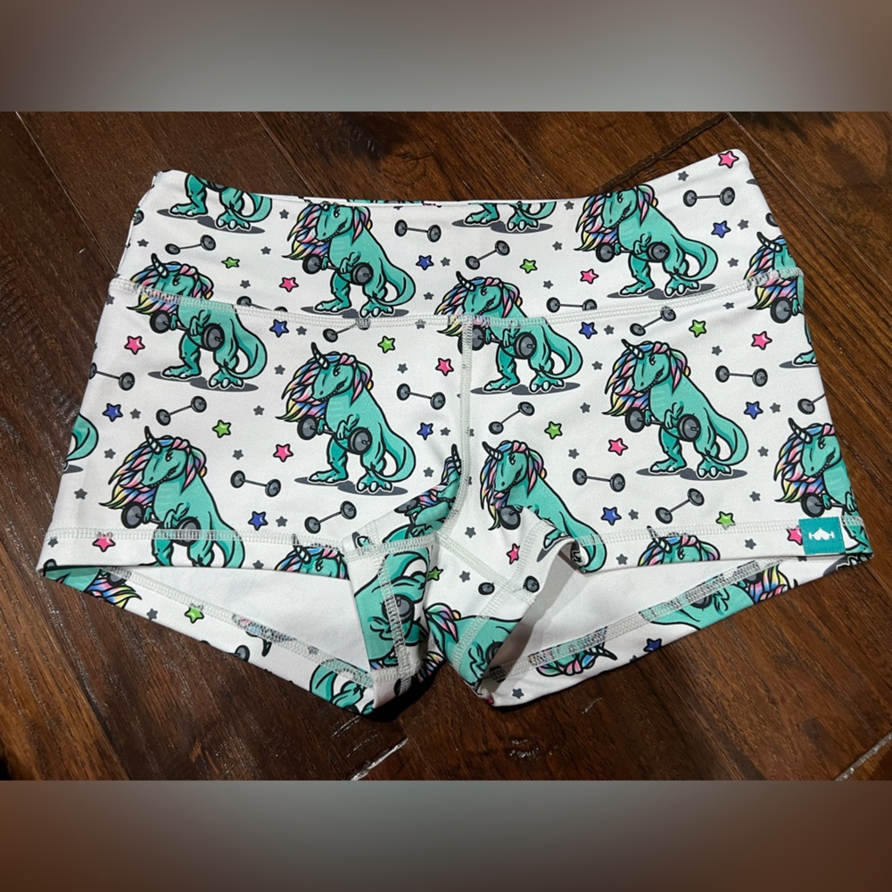 Wod bottom 2.5 shorties dino-unicorn with barbell